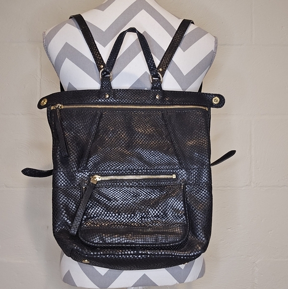 TUSK Small Gotham Snake Skin Leather Black Adj Strap Top Security Snap Backpack. main image 11